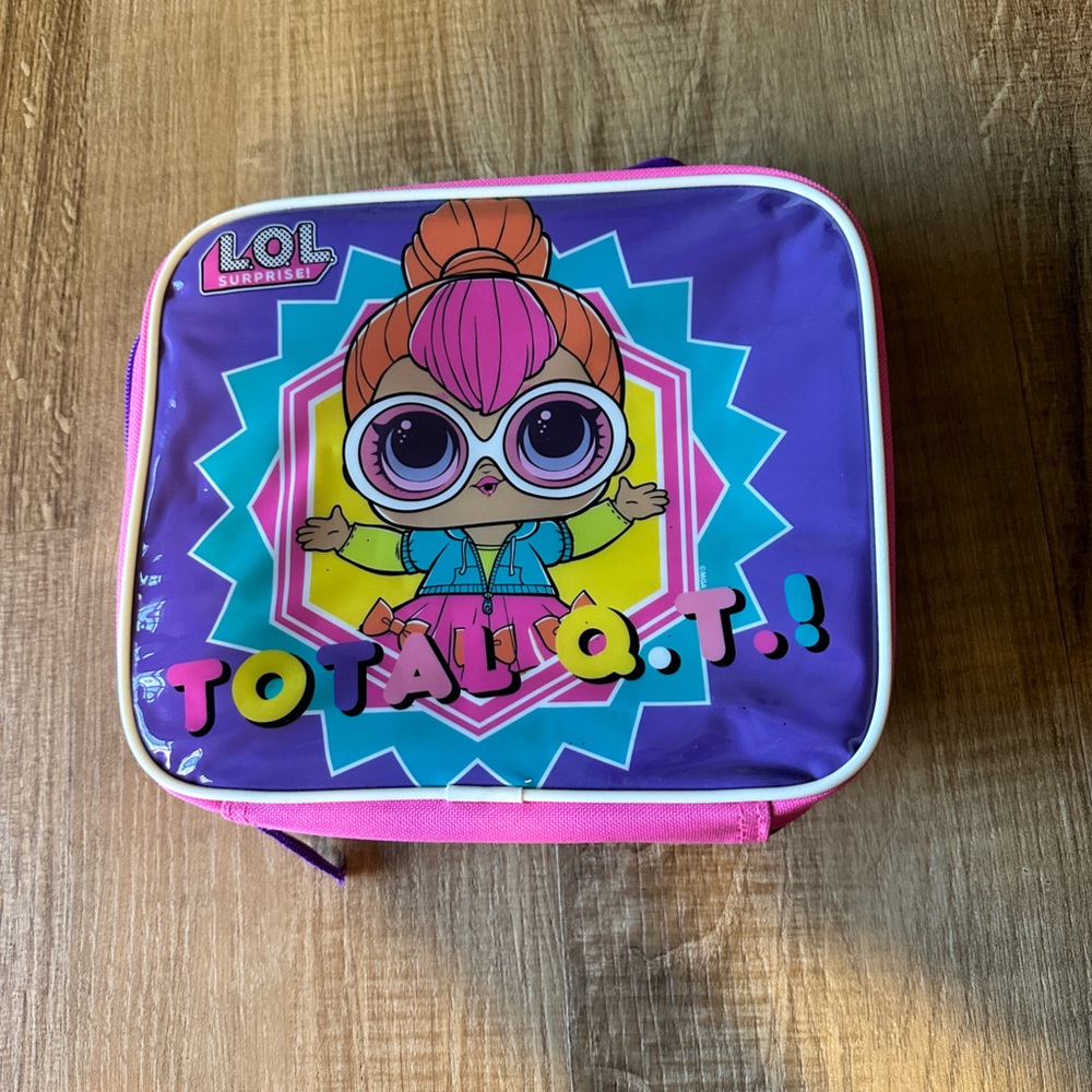 L.O.L. Surprise! Zipper Lunch Bag
